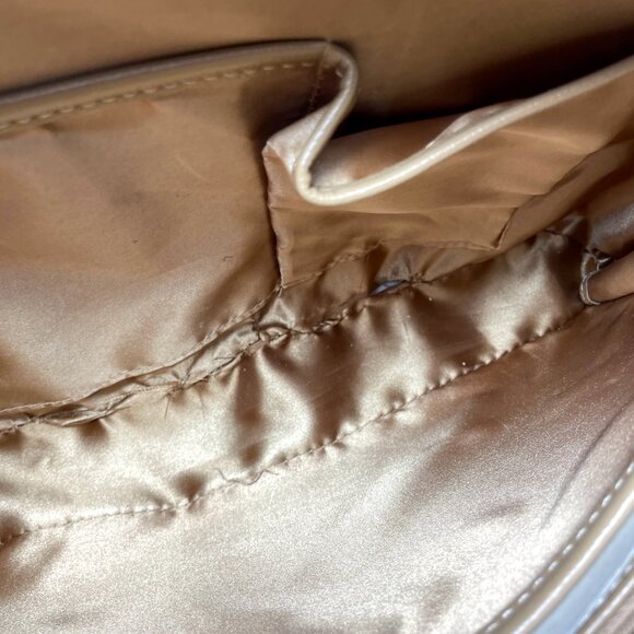 Joy & Iman Beige Pebble Split Leather Large Satchel Crossbody Handbag w/ Watch - Picture 9 of 16